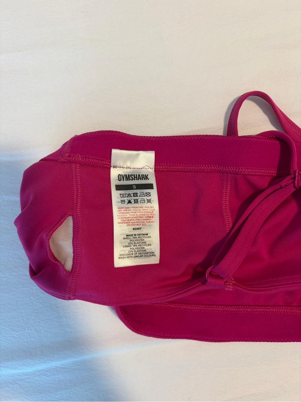 Gymshark Magenta Strappy Crop Top & Joggers Set - Picture 4 of 8